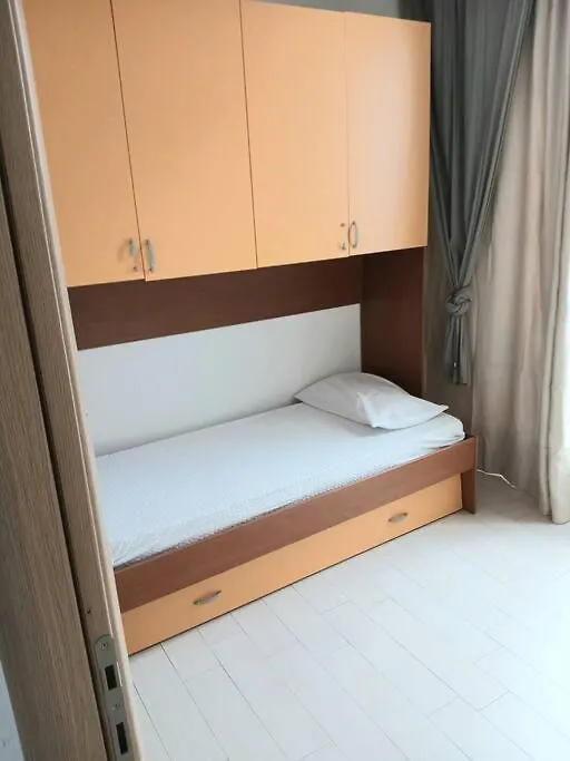 Casa Vacanze Condominio I Giardini, Pula 0*,
