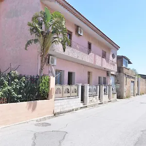 Izzhome Lagoon Pula